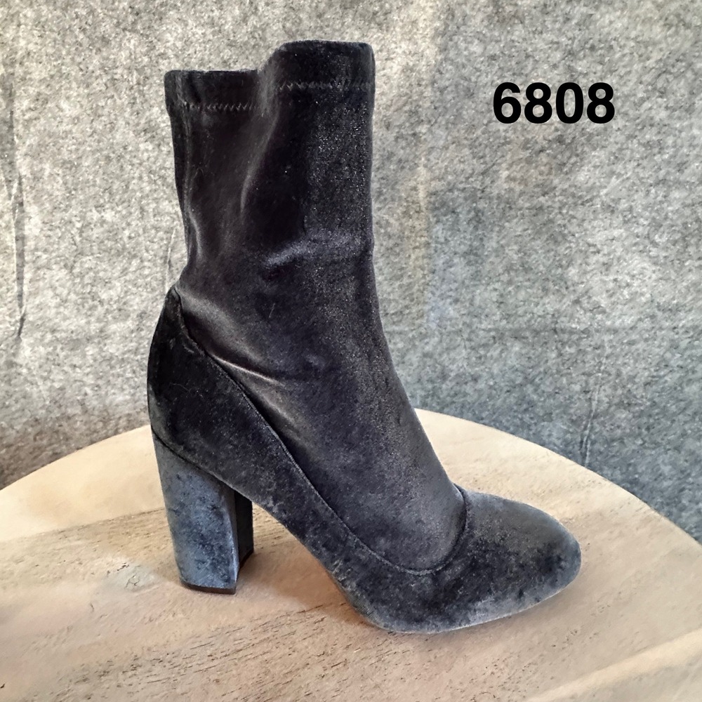 Sam Edelman Calexa Gray Velvet Block Heel Ankle Sock Boots Mens 8.5M Grey Bootie